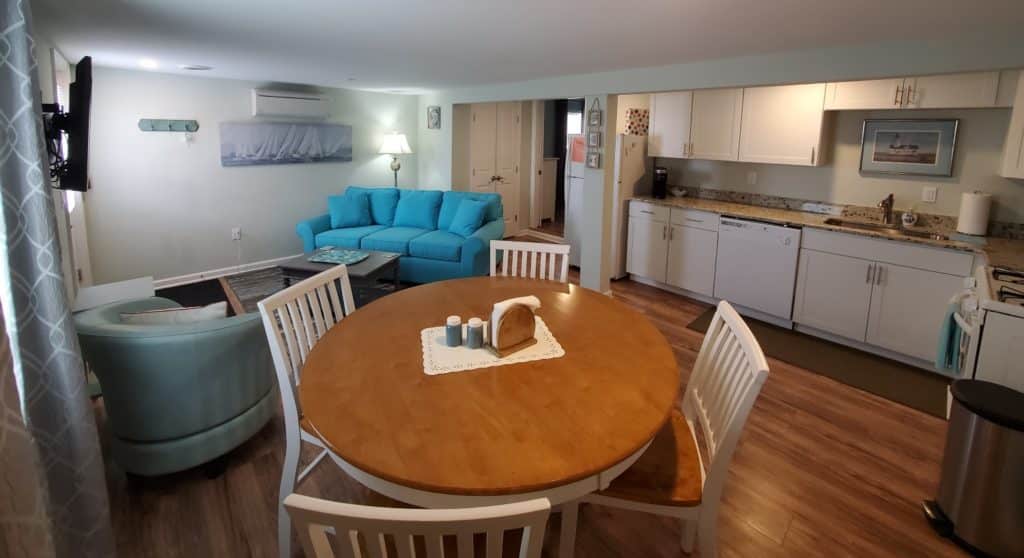 Apartment Vacation Rental near Rehoboth Beach & Lewes Delaware, Dog