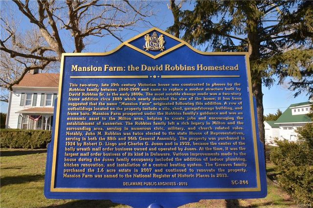 Mansion farm historical sign